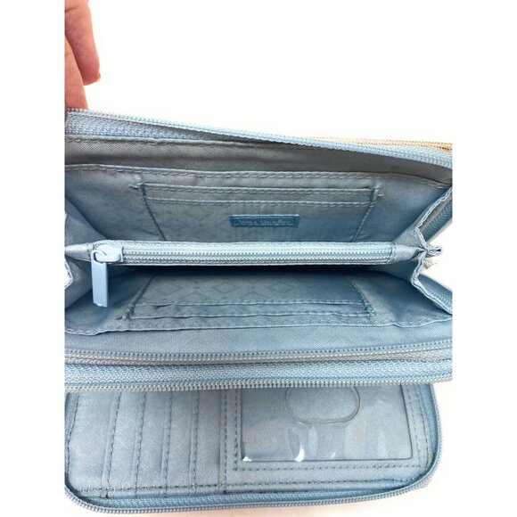 Vera Bradley RFID All in One Wristlet Wallet Tossed Posies Pink - Picture 2 of 5